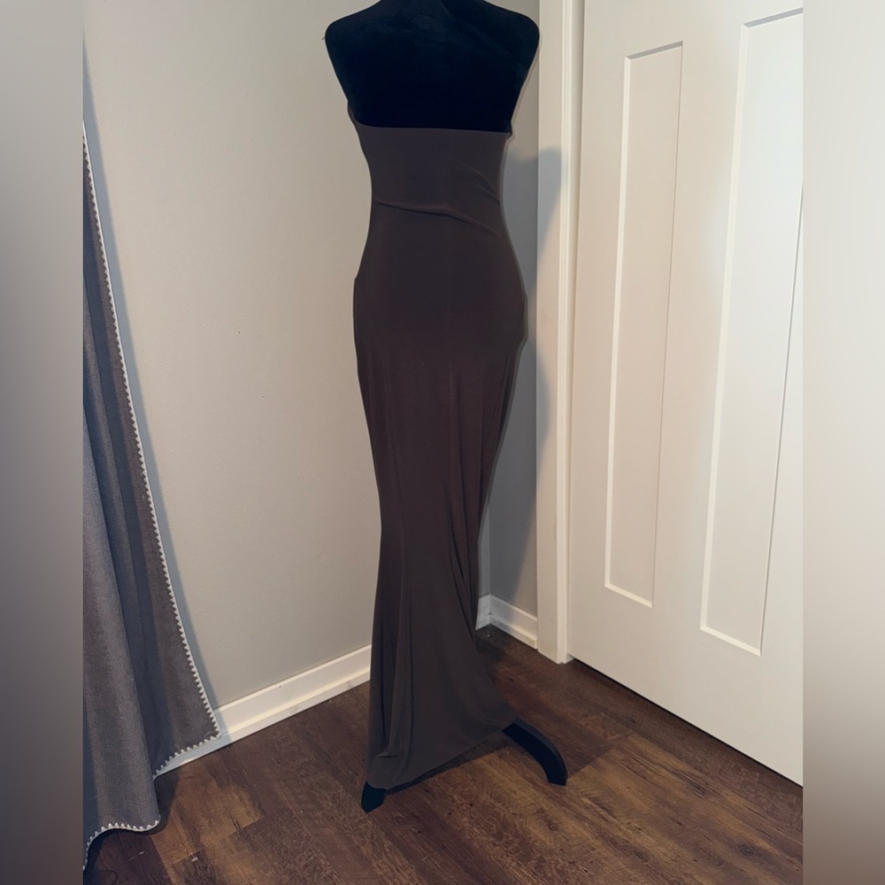 Norma Kamali HALTER TURTLE FISHTAIL GOWN XS Chocolate Brown Dress - Picture 4 of 6